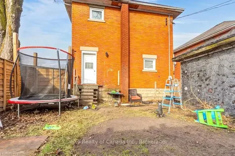 59 Brock Street W Tillsonburg ON N4G 2A4