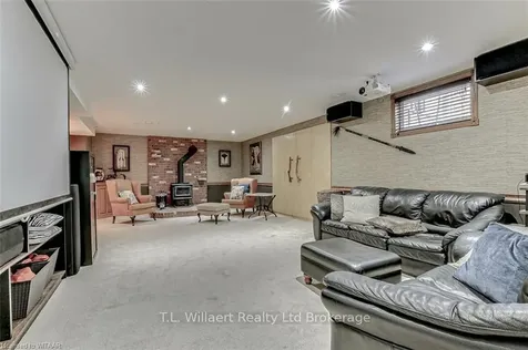 45225 Elm Line Central Elgin ON N5P 3S6