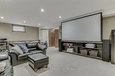 45225 Elm Line Central Elgin ON N5P 3S6