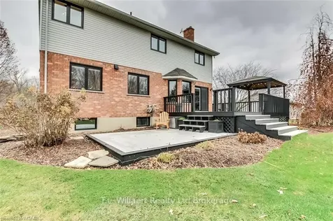 45225 Elm Line Central Elgin ON N5P 3S6
