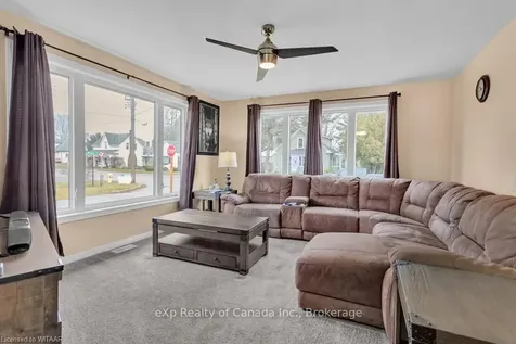 366 Gilbert Avenue Norfolk County ON N4B 2L6