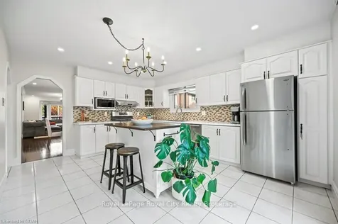 17 Darby Road Guelph ON N1K 1R4