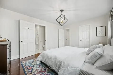 17 Darby Road Guelph ON N1K 1R4