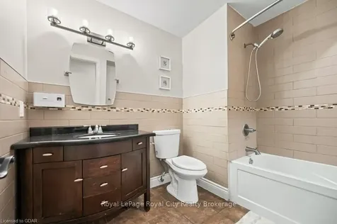 17 Darby Road Guelph ON N1K 1R4