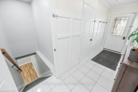 17 Darby Road Guelph ON N1K 1R4