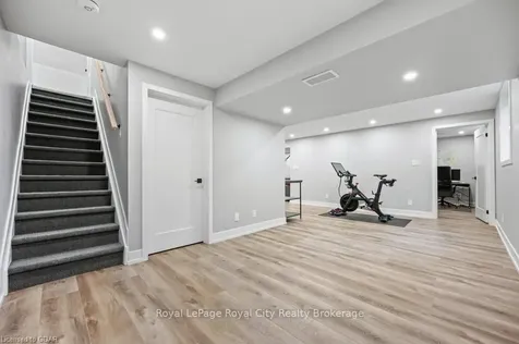 17 Darby Road Guelph ON N1K 1R4