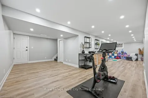 17 Darby Road Guelph ON N1K 1R4