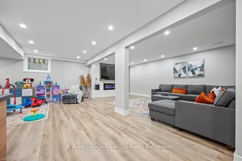 17 Darby Road Guelph ON N1K 1R4