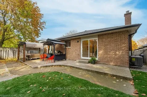 17 Darby Road Guelph ON N1K 1R4