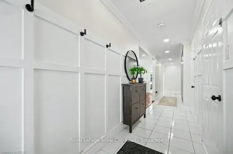 17 Darby Road Guelph ON N1K 1R4