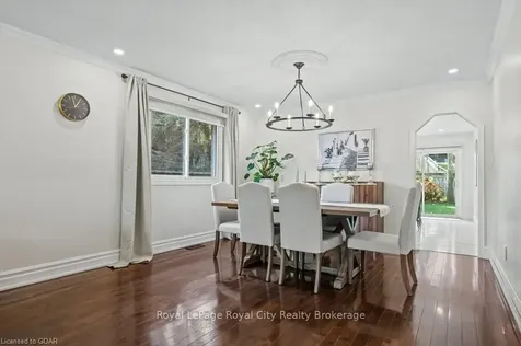 17 Darby Road Guelph ON N1K 1R4