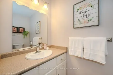 15 Wiltshire Place Guelph ON N1H 8B1