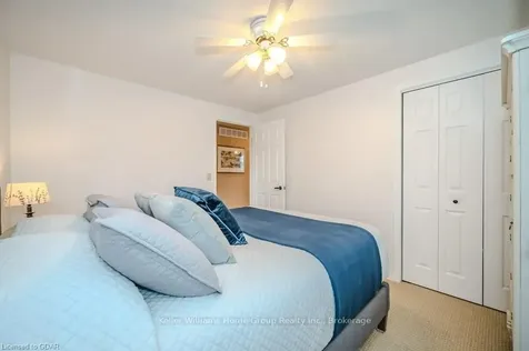 15 Wiltshire Place Guelph ON N1H 8B1