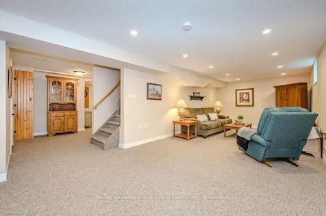 15 Wiltshire Place Guelph ON N1H 8B1