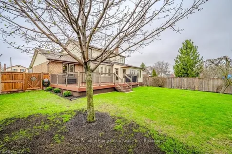 15 Wiltshire Place Guelph ON N1H 8B1