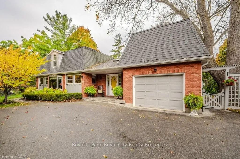 43 Mont Street Guelph ON N1H 2A5