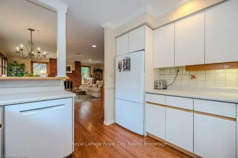 43 Mont Street Guelph ON N1H 2A5