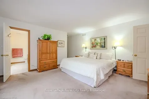 43 Mont Street Guelph ON N1H 2A5