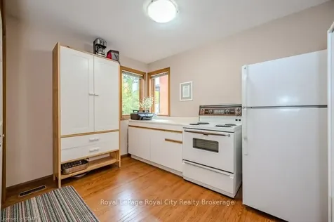 43 Mont Street Guelph ON N1H 2A5