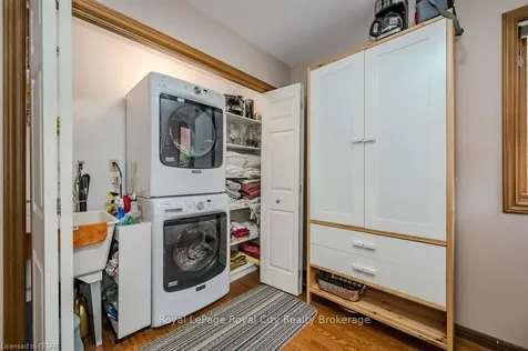 43 Mont Street Guelph ON N1H 2A5