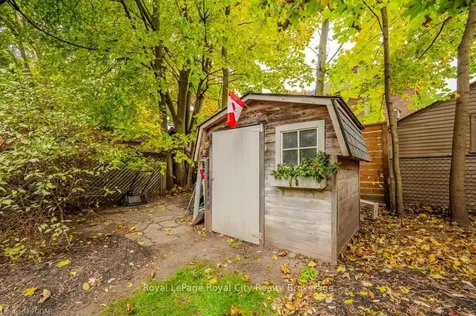 43 Mont Street Guelph ON N1H 2A5