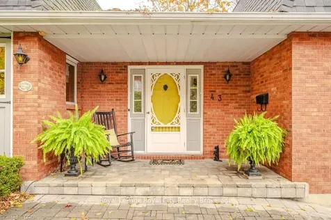 43 Mont Street Guelph ON N1H 2A5