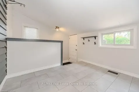 205 Schlueter Street Cambridge ON N3H 4B6