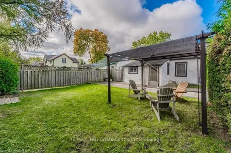 205 Schlueter Street Cambridge ON N3H 4B6