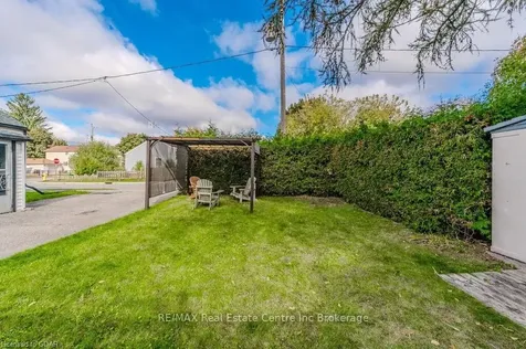 205 Schlueter Street Cambridge ON N3H 4B6