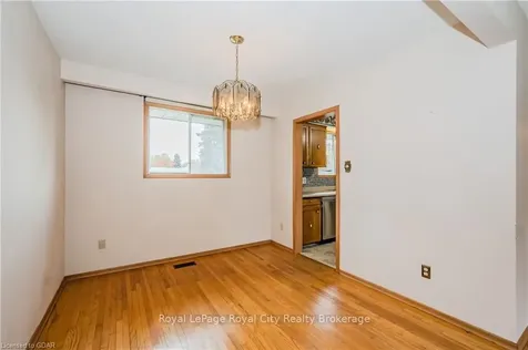 118 Applewood Crescent Guelph ON N1H 6B6