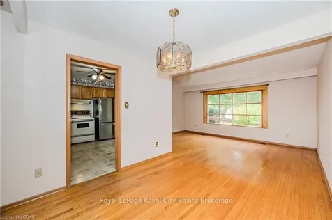 118 Applewood Crescent Guelph ON N1H 6B6