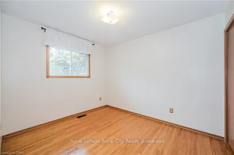 118 Applewood Crescent Guelph ON N1H 6B6
