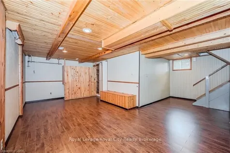 118 Applewood Crescent Guelph ON N1H 6B6