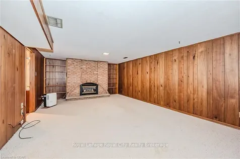 118 Applewood Crescent Guelph ON N1H 6B6
