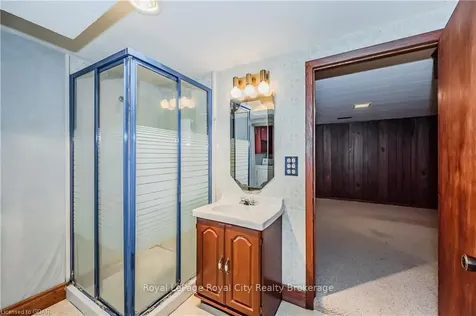 118 Applewood Crescent Guelph ON N1H 6B6