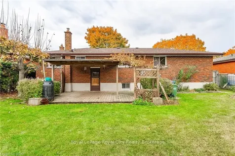 118 Applewood Crescent Guelph ON N1H 6B6