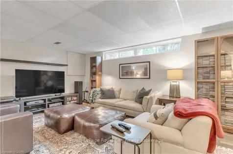 7 Ervin Crescent Guelph ON N1G 3K6