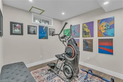 7 Ervin Crescent Guelph ON N1G 3K6