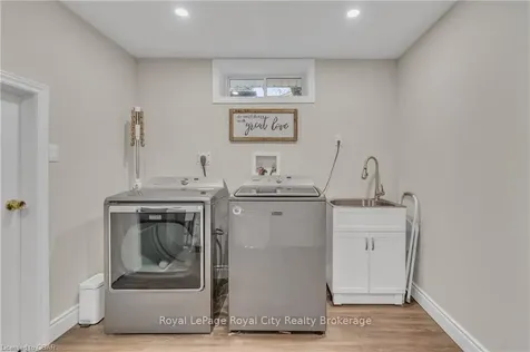 7 Ervin Crescent Guelph ON N1G 3K6