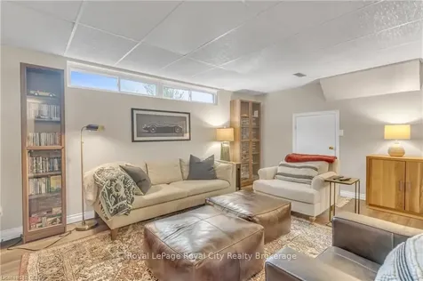 7 Ervin Crescent Guelph ON N1G 3K6