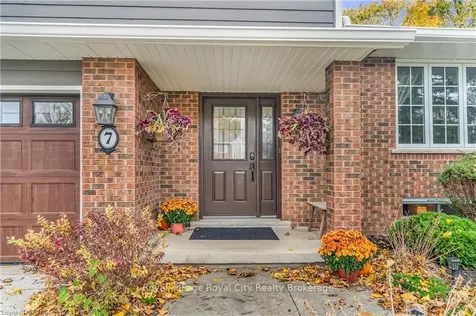 7 Ervin Crescent Guelph ON N1G 3K6