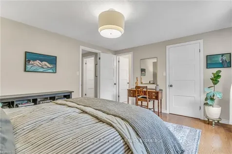 7 Ervin Crescent Guelph ON N1G 3K6