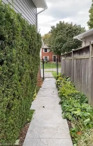 7 Ervin Crescent Guelph ON N1G 3K6