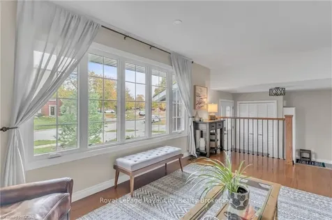 7 Ervin Crescent Guelph ON N1G 3K6