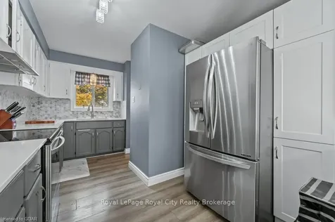 571 Edinburgh Road S Guelph ON N1G 4E7