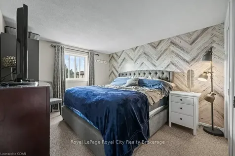 571 Edinburgh Road S Guelph ON N1G 4E7