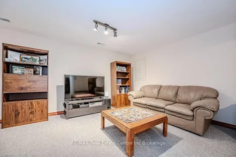 624 Willow Road Guelph ON N1H 7M5