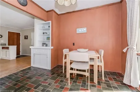 18 Ottawa Crescent Guelph ON N1E 2A3
