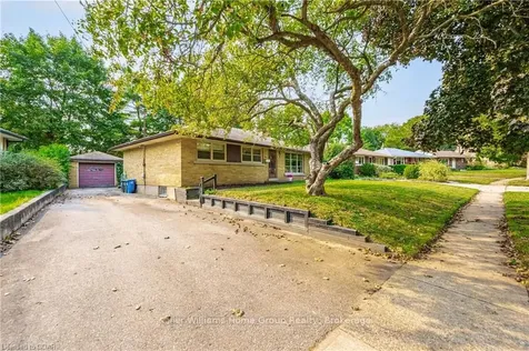 18 Ottawa Crescent Guelph ON N1E 2A3