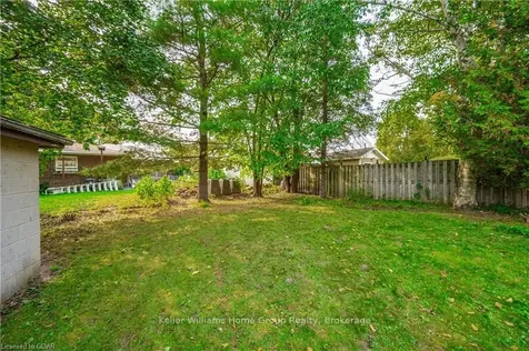 18 Ottawa Crescent Guelph ON N1E 2A3